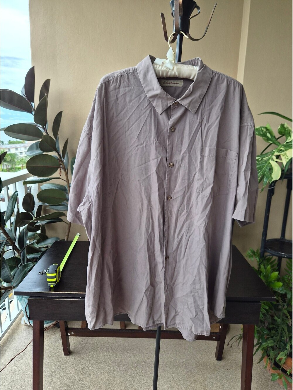 Tommy Bahama Men’s XXL 100% Cotton Short Sleeve Button Up Shirt Taupe